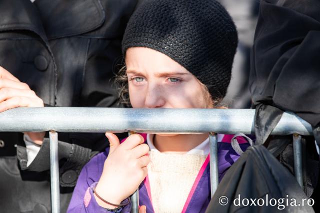 Rugăciune și bucurie: uniți sub ocrotirea Sfintei Parascheva și a Sfântului Pantelimon, Vindecătorul / Foto: Oana Nechifor Rugăciune și bucurie: uniți sub ocrotirea Sfintei Parascheva și a Sfântului Pantelimon, Vindecătorul