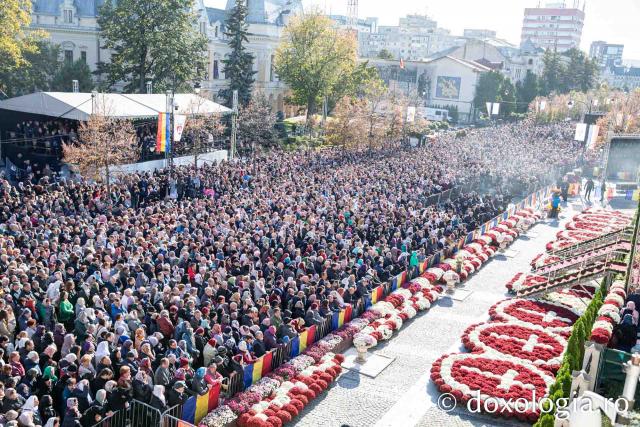 Sfânta Liturghie – Hramul Sfintei Cuvioase Parascheva, 2024