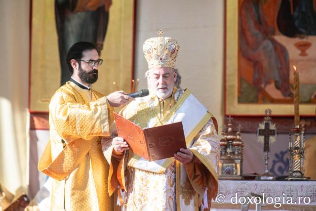 Sfânta Liturghie – Hramul Sfintei Cuvioase Parascheva, 2024
