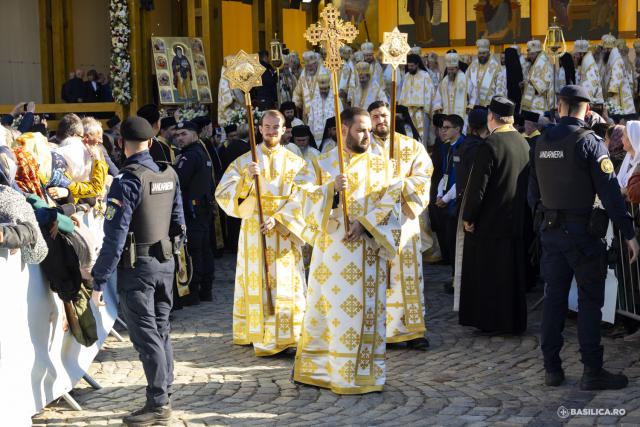 (Foto) Ziua cea mare: 27 octombrie, sărbătoarea Sfântului Dimitrie, Ocrotitorul Bucureștilor