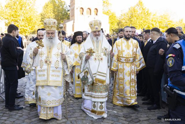 (Foto) Ziua cea mare: 27 octombrie, sărbătoarea Sfântului Dimitrie, Ocrotitorul Bucureștilor