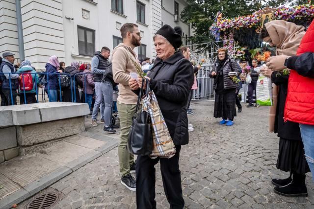 (Foto) Jurnal de pelerin la Sfânta Cuvioasă Parascheva – Ziua a V-a, 12 octombrie 2024