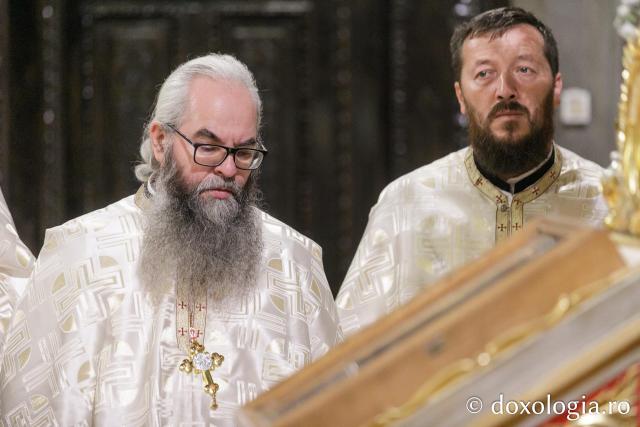PS Ignatie a slujit la Catedrala Mitropolitană din Iași în a patra zi de pelerinaj / Foto: pr. Silviu Cluci PS Ignatie a slujit la Catedrala Mitropolitană din Iași în a patra zi de pelerinaj