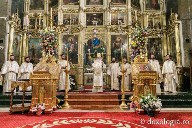 PS Ignatie a slujit la Catedrala Mitropolitană din Iași în a patra zi de pelerinaj / Foto: pr. Silviu Cluci PS Ignatie a slujit la Catedrala Mitropolitană din Iași în a patra zi de pelerinaj