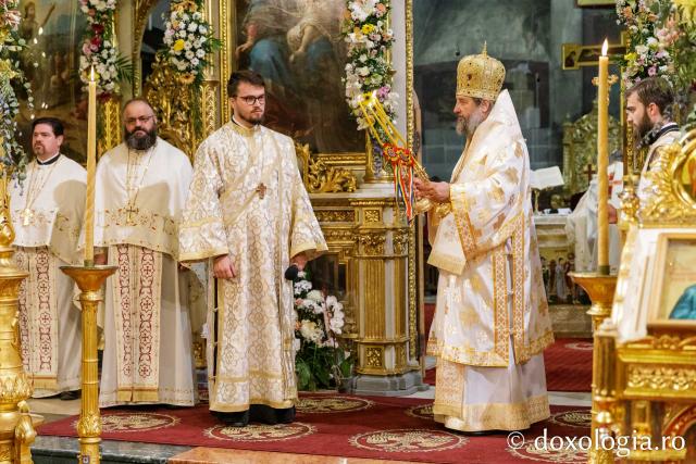 PS Nichifor Botoșăneanul a slujit la Catedrala Mitropolitană din Iași