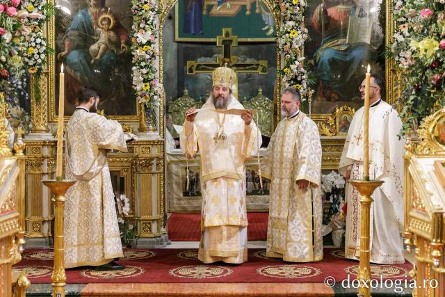PS Nichifor Botoșăneanul a slujit la Catedrala Mitropolitană din Iași