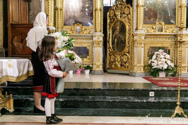 (Foto) Jurnal de pelerin la Sfânta Cuvioasă Parascheva – Ziua I, 8 octombrie 2024