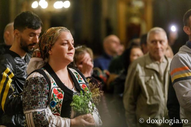 Jurnal de pelerin la Sfânta Cuvioasă Parascheva – Ziua a V-a, 12 octombrie 2024 / foto: pr. Silviu Cluci (Foto) Jurnal de pelerin la Sfânta Cuvioasă Parascheva – Ziua a V-a, 12 octombrie 2024