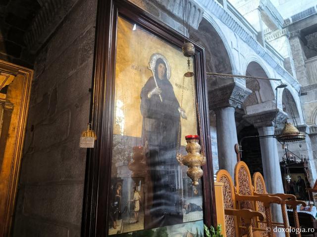Sfânta Cuvioasă Teoctista - Mănăstirea „Panaghia Ekatontapiliani” din Paros
