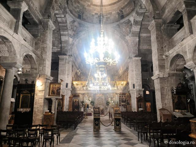 Mănăstirea „Panaghia Ekatontapiliani” din Paros