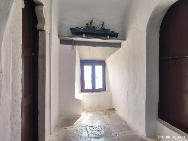 Mănăstirea „Panaghia Hozoviotissa” din Amorgos