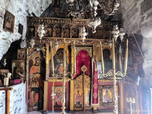 Mănăstirea „Panaghia Hozoviotissa” din Amorgos