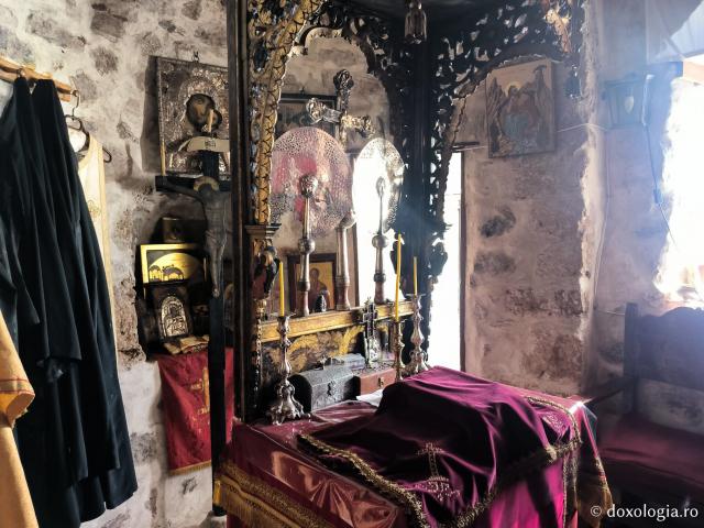 Mănăstirea „Panaghia Hozoviotissa” din Amorgos