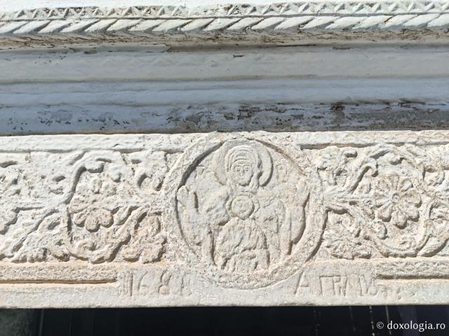 Mănăstirea „Panaghia Hozoviotissa” din Amorgos