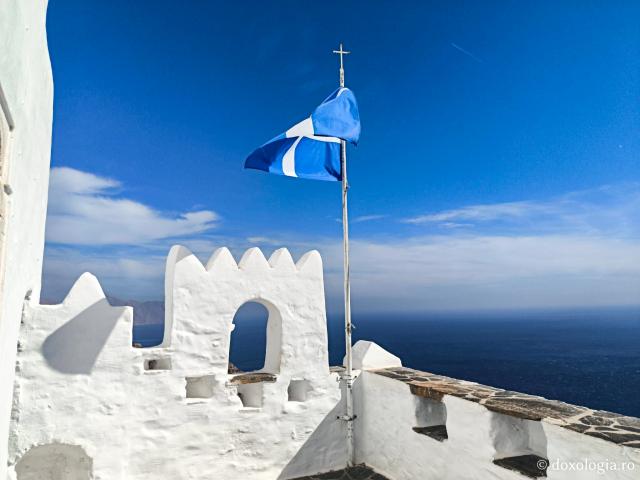 Mănăstirea „Panaghia Hozoviotissa” din Amorgos