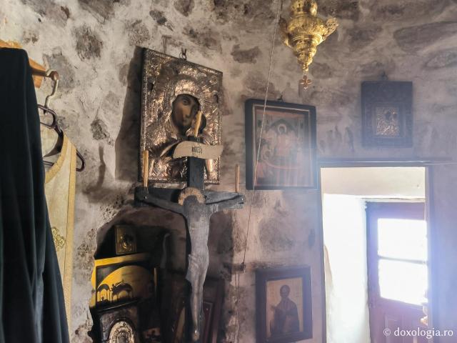 Mănăstirea „Panaghia Hozoviotissa” din Amorgos