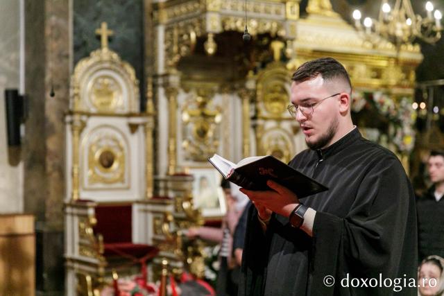 Priveghere în cinstea Sfântului Apostol Andrei la Catedrala Mitropolitană din Iași / Foto: pr. Silviu Cluci Priveghere în cinstea Sfântului Apostol Andrei la Catedrala Mitropolitană din Iași