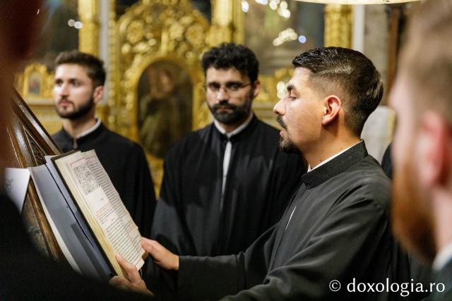 Priveghere în cinstea Sfântului Gheorghe la Catedrala Mitropolitană din Iași / Foto: pr. Silviu Cluci Priveghere în cinstea Sfântului Gheorghe la Catedrala Mitropolitană din Iași