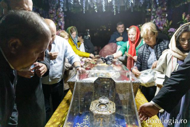 Priveghere în cinstea Sfântului Gheorghe la Catedrala Mitropolitană din Iași / Foto: pr. Silviu Cluci Priveghere în cinstea Sfântului Gheorghe la Catedrala Mitropolitană din Iași