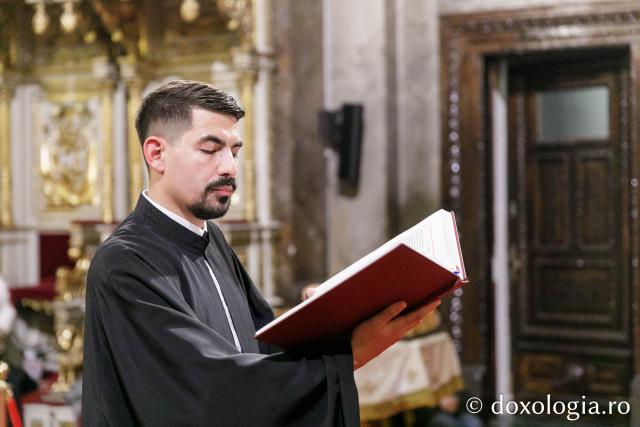 Priveghere în cinstea Sfântului Gheorghe la Catedrala Mitropolitană din Iași / Foto: pr. Silviu Cluci Priveghere în cinstea Sfântului Gheorghe la Catedrala Mitropolitană din Iași