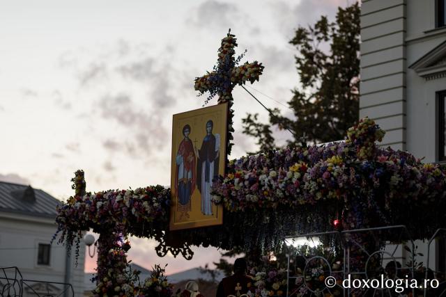 Priveghere în cinstea Sfântului Iosif cel Milostiv la Catedrala Mitropolitană din Iași / Foto: Oana Nechifor Priveghere în cinstea Sfântului Iosif cel Milostiv la Catedrala Mitropolitană din Iași
