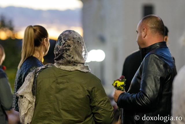 Priveghere în cinstea Sfântului Iosif cel Milostiv la Catedrala Mitropolitană din Iași / Foto: Oana Nechifor Priveghere în cinstea Sfântului Iosif cel Milostiv la Catedrala Mitropolitană din Iași