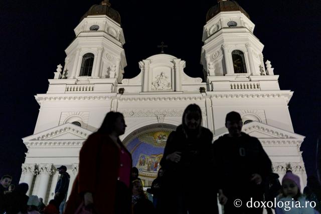 Priveghere în cinstea Sfântului Iosif cel Milostiv la Catedrala Mitropolitană din Iași / Foto: Oana Nechifor Priveghere în cinstea Sfântului Iosif cel Milostiv la Catedrala Mitropolitană din Iași