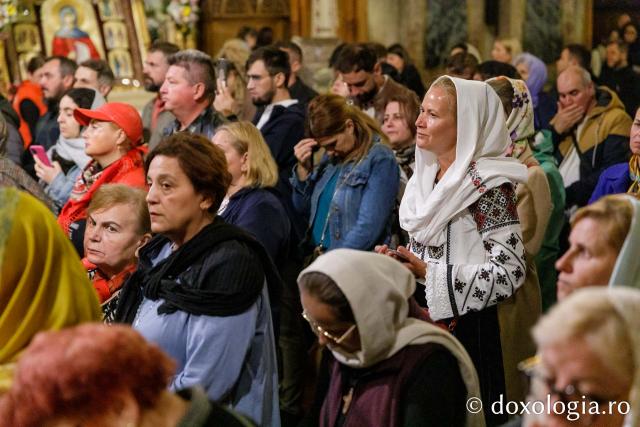 Priveghere în cinstea Sfântului Iosif cel Milostiv la Catedrala Mitropolitană din Iași / Foto: pr. Silviu Cluci Priveghere în cinstea Sfântului Iosif cel Milostiv la Catedrala Mitropolitană din Iași