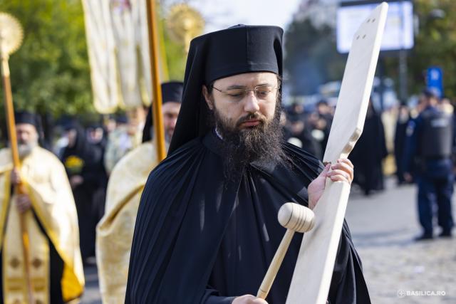 La pas, alături de prietenii lui Hristos: Calea Sfinților, pe străzile din Capitală / Foto credit: Basilica.ro / Mircea Florescu La pas, alături de prietenii lui Hristos: Calea Sfinților, pe străzile din Capitală
