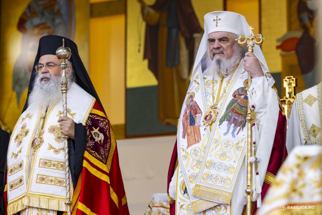 La pas, alături de prietenii lui Hristos: Calea Sfinților, pe străzile din Capitală / Foto credit: Basilica.ro / Mircea Florescu La pas, alături de prietenii lui Hristos: Calea Sfinților, pe străzile din Capitală