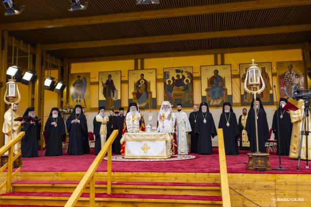 La pas, alături de prietenii lui Hristos: Calea Sfinților, pe străzile din Capitală / Foto credit: Basilica.ro / Mircea Florescu La pas, alături de prietenii lui Hristos: Calea Sfinților, pe străzile din Capitală