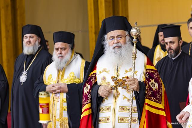 La pas, alături de prietenii lui Hristos: Calea Sfinților, pe străzile din Capitală / Foto credit: Basilica.ro / Mircea Florescu La pas, alături de prietenii lui Hristos: Calea Sfinților, pe străzile din Capitală