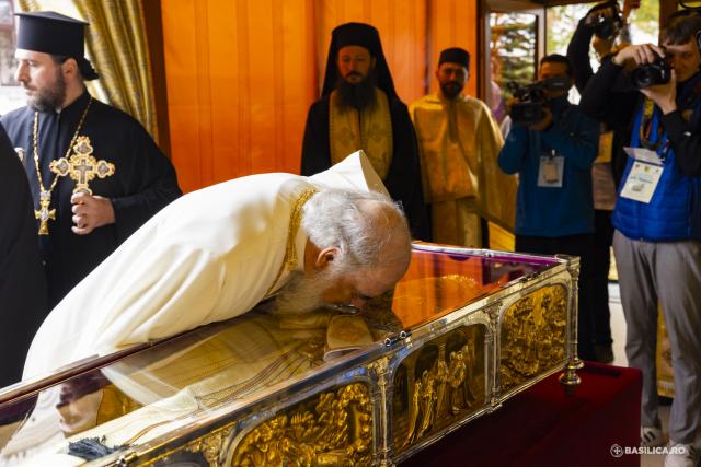 La pas, alături de prietenii lui Hristos: Calea Sfinților, pe străzile din Capitală / Foto credit: Basilica.ro / Mircea Florescu La pas, alături de prietenii lui Hristos: Calea Sfinților, pe străzile din Capitală