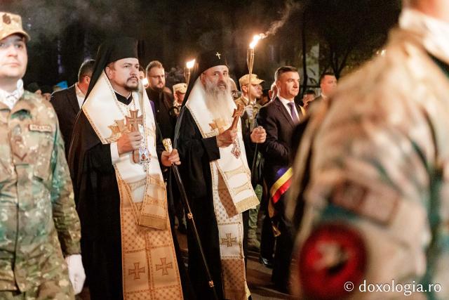 (Foto) Pelerinaj pe Calea Sfinților – credință și rugăciune în lumina harului Sfinților Parascheva și Pantelimon
