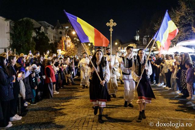 (Foto) Pelerinaj pe Calea Sfinților – credință și rugăciune în lumina harului Sfinților Parascheva și Pantelimon