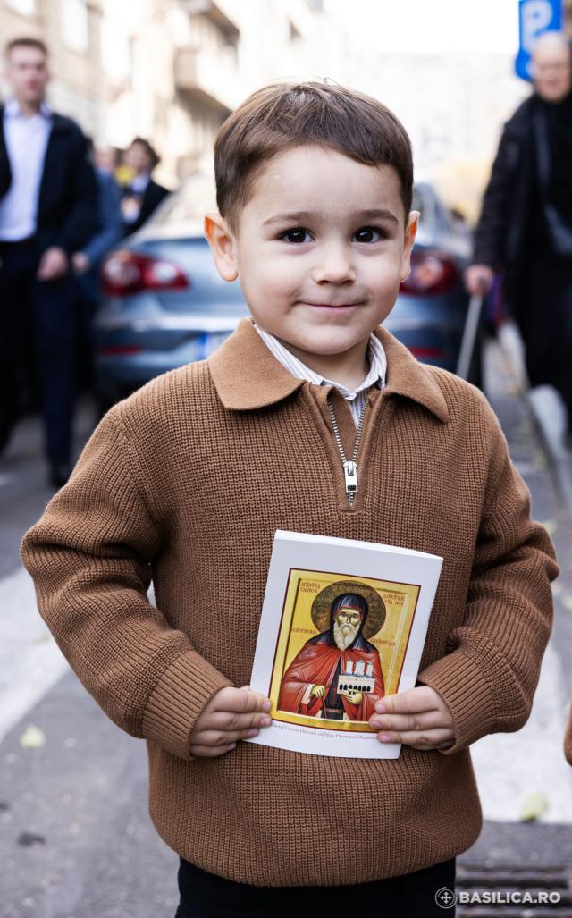 La pas, alături de prietenii lui Hristos: Calea Sfinților, pe străzile din Capitală / Foto credit: Basilica.ro / Raluca-Emanuela Ene La pas, alături de prietenii lui Hristos: Calea Sfinților, pe străzile din Capitală