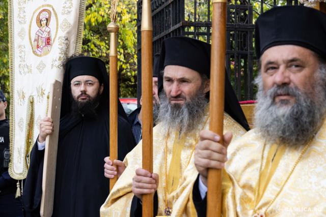 La pas, alături de prietenii lui Hristos: Calea Sfinților, pe străzile din Capitală / Foto credit: Basilica.ro / Raluca-Emanuela Ene La pas, alături de prietenii lui Hristos: Calea Sfinților, pe străzile din Capitală