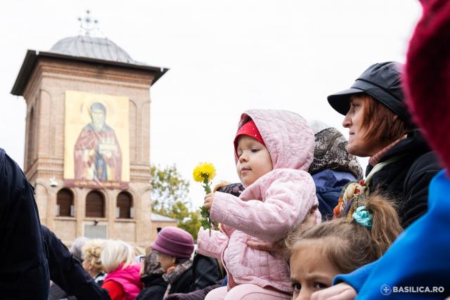 La pas, alături de prietenii lui Hristos: Calea Sfinților, pe străzile din Capitală / Foto credit: Basilica.ro / Raluca-Emanuela Ene La pas, alături de prietenii lui Hristos: Calea Sfinților, pe străzile din Capitală