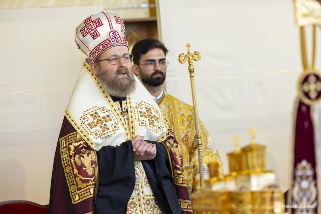 Slujba de priveghere în cinstea Sfântului Dimitrie cel Nou, ocrotitorul Bucureștilor / Foto credit: Basilica.ro / Mircea Florescu (Foto) Slujbă de priveghere în cinstea Sfântului Dimitrie cel Nou, ocrotitorul Bucureștilor