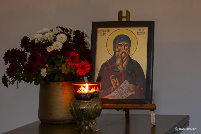 Slujba de priveghere în cinstea Sfântului Dimitrie cel Nou, ocrotitorul Bucureștilor / Foto credit: Basilica.ro / Mircea Florescu (Foto) Slujbă de priveghere în cinstea Sfântului Dimitrie cel Nou, ocrotitorul Bucureștilor