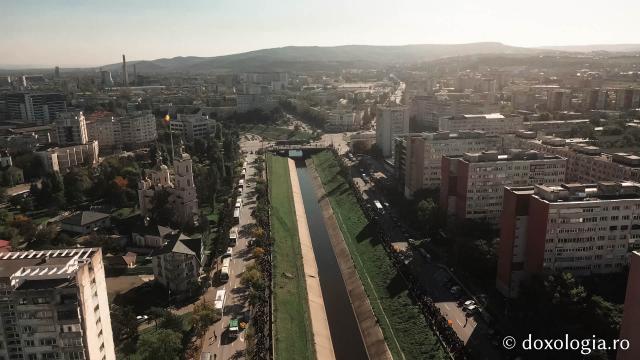 Jurnal de pelerin la Sfânta Cuvioasă Parascheva – Ziua a VI-a, 13 octombrie 2024 / foto: Alex Atudori (Foto) Jurnal de pelerin la Sfânta Cuvioasă Parascheva – Ziua a VI-a, 13 octombrie 2024