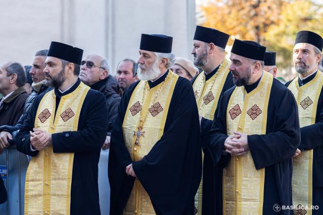 (Foto) Ziua cea mare: 27 octombrie, sărbătoarea Sfântului Dimitrie, Ocrotitorul Bucureștilor