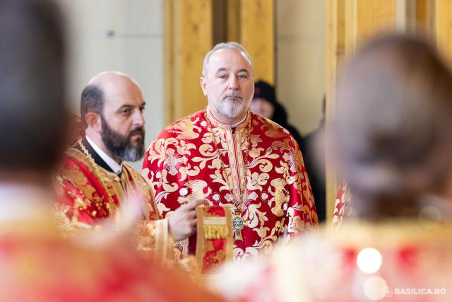 Praznicul ales al sfârșitului de octombrie: Sfânta Liturghie de ziua Sfântului Mare Mucenic Dimitrie, la Catedrala Patriarhală / Foto: Raluca-Emanuela Ene / Basilica.ro (Foto) Praznicul ales al sfârșitului de octombrie: Sfânta Liturghie de ziua Sfântului Mare Mucenic Dimitrie, la Catedrala Patriarhală