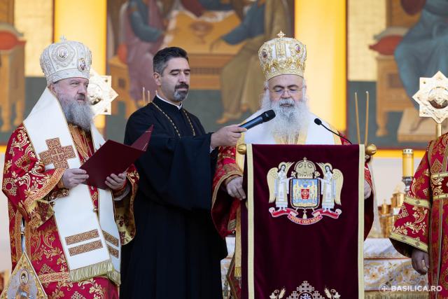 Praznicul ales al sfârșitului de octombrie: Sfânta Liturghie de ziua Sfântului Mare Mucenic Dimitrie, la Catedrala Patriarhală / Foto: Raluca-Emanuela Ene / Basilica.ro (Foto) Praznicul ales al sfârșitului de octombrie: Sfânta Liturghie de ziua Sfântului Mare Mucenic Dimitrie, la Catedrala Patriarhală