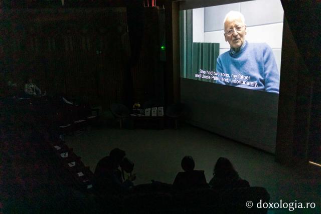 Proiecția filmului documentar Cămașa de duminică (România), în prezența regizoarei Cristina Chirvasie (Casa de cultură Mihai Ursachi din Copou – Sala Diotima) (Foto) „Quo Vadis”: cea de-a treia zi a festivalului de film