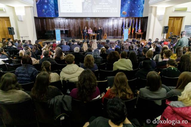 Conferință Jonathan Jackson (actor din SUA), Aula Magna Mihai Eminescu (Universitatea Al. I. Cuza Iași) (Foto) „Quo Vadis”: cea de-a treia zi a Festivalului Internațional de Film de la Iași