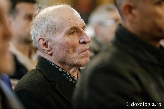 (Foto) Zi aparte la Iași: IPS Teofan și Arhim. Efrem Vatopedinul au săvârșit Sfânta Liturghie la Catedrala Mitropolitană