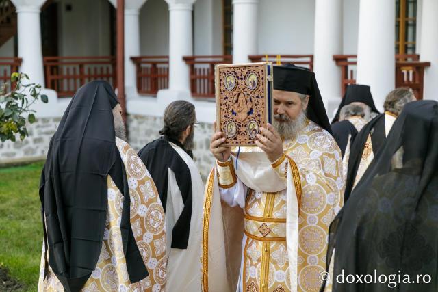 Prăznuirea Sfinților Arhangheli la Mănăstirea Agapia