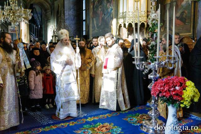 Prăznuirea Sfinților Arhangheli la Mănăstirea Agapia