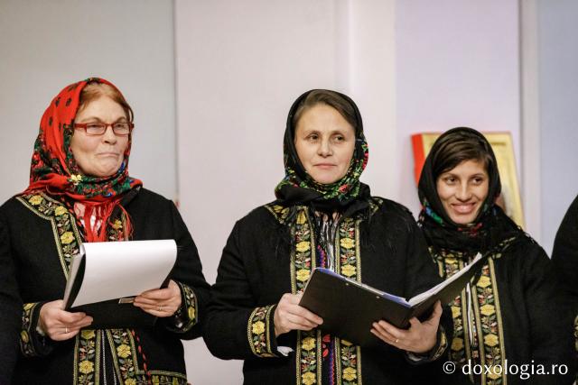 (Foto) Grupul vocal „Sfântul Mina” Focuri – Colindători la Reședința Mitropolitană 2024